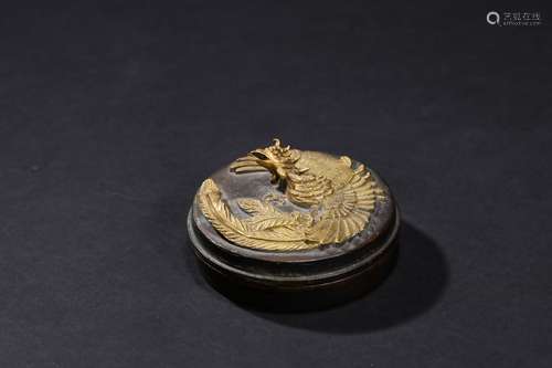 A CHINESE GILT-BRONZE BOX AND COVER,MING DYNASTY