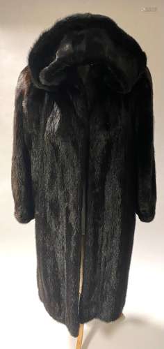Manteau en vison Maison Roger Gerko L.: 120cm - Largeur épau...