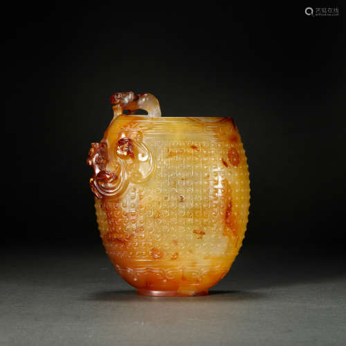 中国古代玛瑙盘龙纹壶