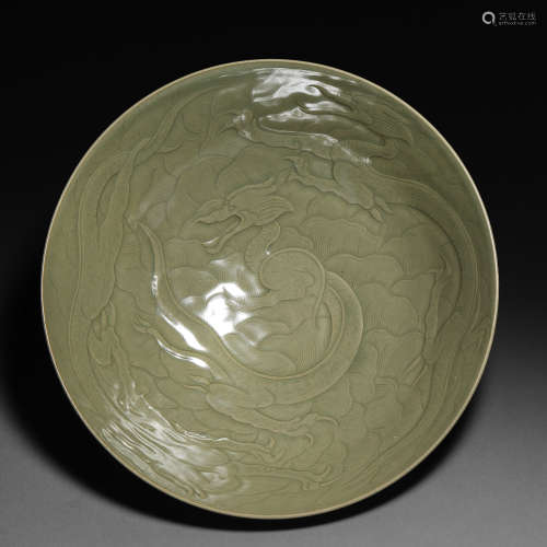 唐代青瓷龙纹碗