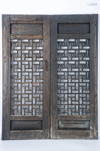 REPUBLIC OF CHINA A PAIR OF WOODEN GRILLES