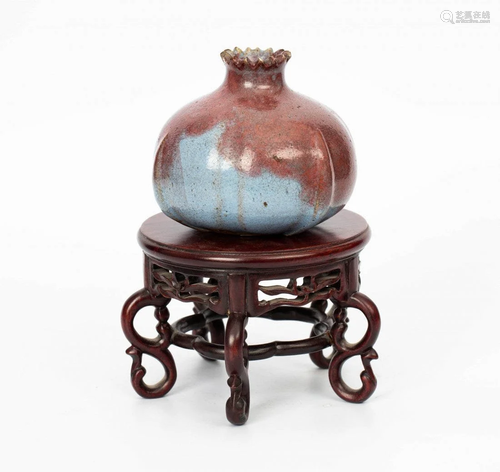 YUAN DYNASTY JUN PORCELAIN POMEGRANATE VESSEL