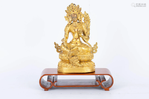 MID-QING DYNASTY TIBETAN GILT BRONZE BUDDHA STATUE