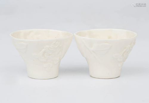 LATE QING/REPUBLIC OF CHINA WHITE PORCELAIN CARVED