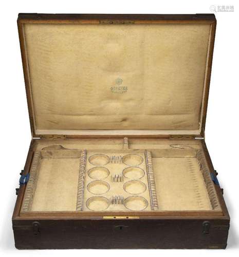 An oak canteen box with brass corners, by Faberge, no flatwa...