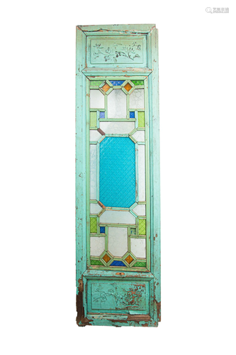 LATE QING DYNASTY CARVED STAINED WINDOW GLASS