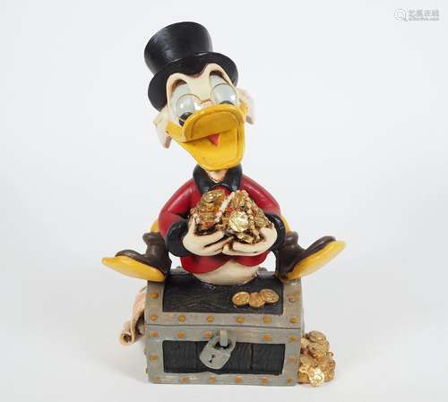 FIGUR, Disney, Dagobert Duck auf Schatzkiste/