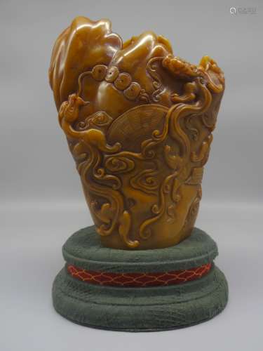 Yellow Stone Pen Holder Deal in Dragon Grain from Qing