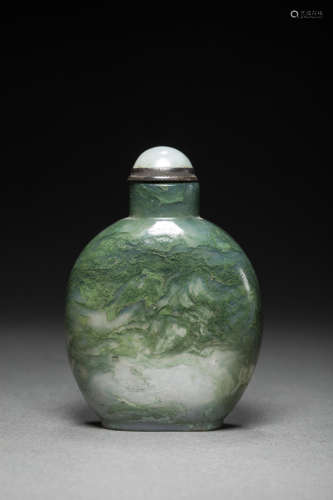 Agate Snuff Bottle from Qing