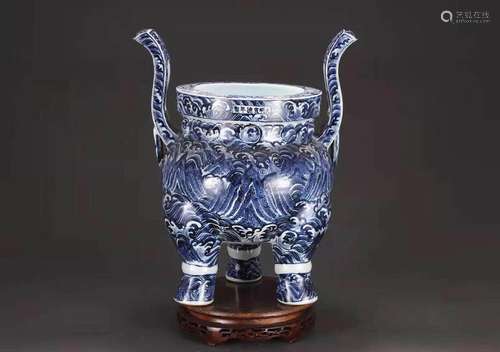 Blue and White Kiln Censer from Ming