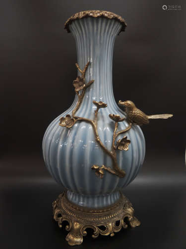 Blue Glazed Showing Vase from Qing