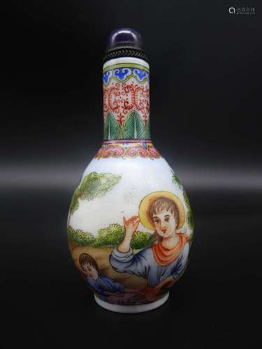 Colour Enameles Snuff Bottle from Qing