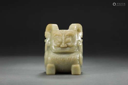 Jade Ornament in Bird form from Western Zhou