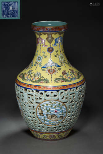 Kiln Carved Vase from YongZheng Qing