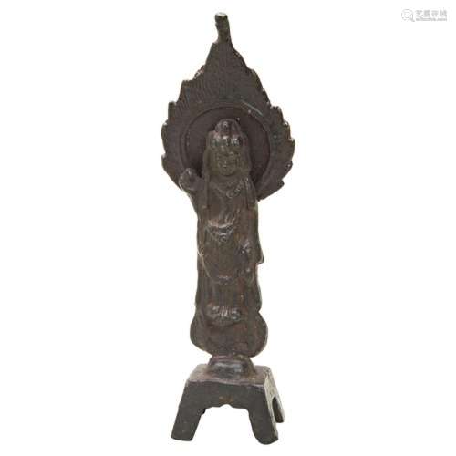 BRONZE NORTHERN WEI-STYLE FIGURE OF GUANYIN MING / QING DYNA...