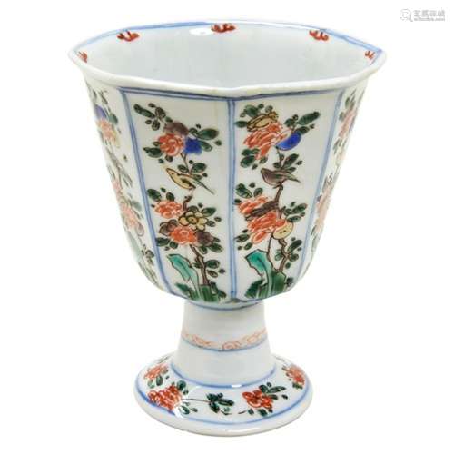 FAMILLE VERTE STEM CUP KANGXI PERIOD (1662-1722) of octagona...