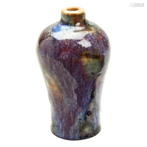 SMALL FLAMBE-GLAZE MEIPING QING DYNASTY, 19TH CENTURY 8cm hi...