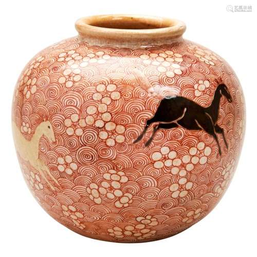 UNUSUAL IRON-RED CRACKLE-GLAZE DECORATED GLOBULAR VASE QING ...