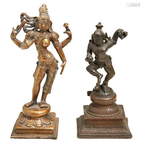 INDIAN BRONZE FIGIURE OF KRISHNA 19TH CENTURY 14cm high; tog...