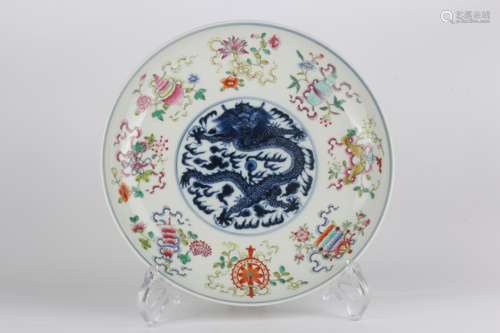 Blue-and-white Plate with Longevity and Eight Treasures Patt...