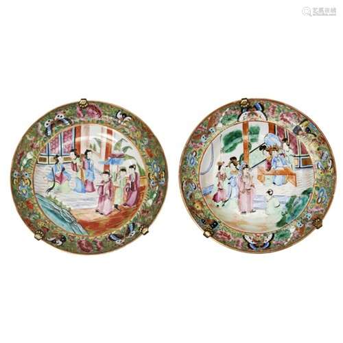 PAIR OF CANTON FAMILLE ROSE DISHES  QING DYNASTY,  MID 19TH ...