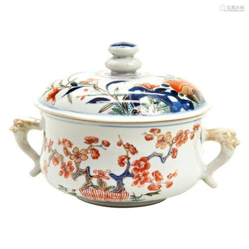 FAMILLE VERTE DOUBLE-HANDLED ECUELLE KANGXI PERIOD (1662-172...