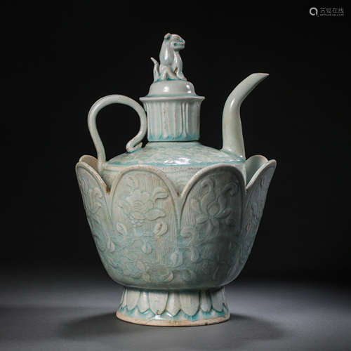 SOUTHERN SONG DYNASTY, CHINESE HUTIAN WARE CARVING POT WITH ...