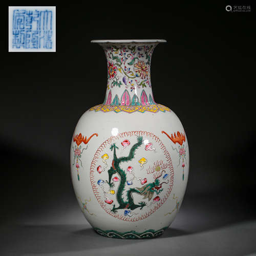 FAMILLE ROSE VASE WITH DRAGON PATTERN, QIANLONG PERIOD OF TH...