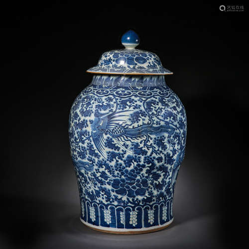 MING DYNASTY, CHINESE BLUE AND WHITE LID JAR WITH PHOENIX PA...