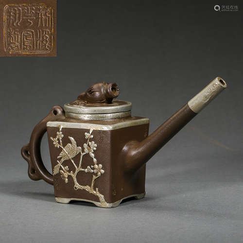 QING DYNASTY, CHINESE PURPLE CLAY TEAPOT