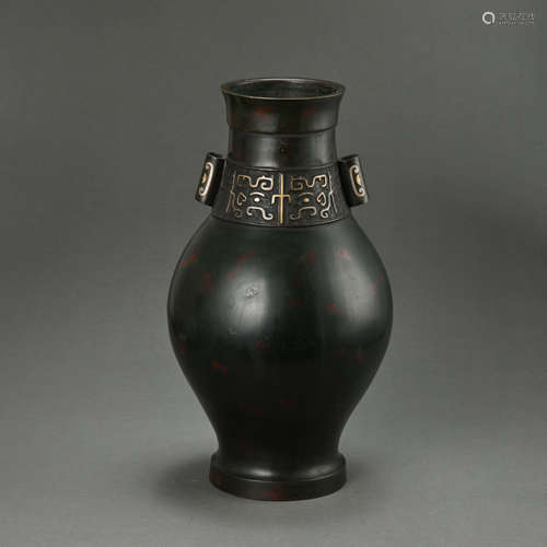 QING DYNASTY, CHINESE BRONZE VASE