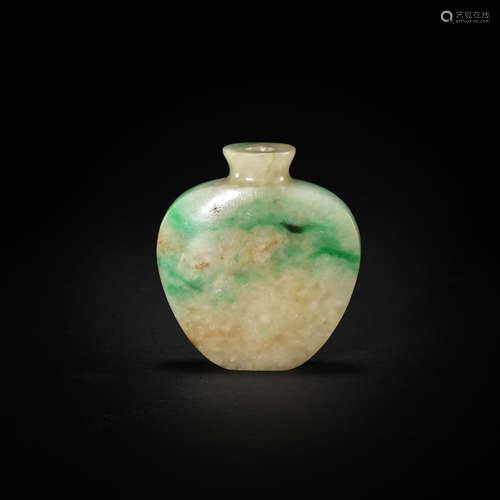 JADE SNUFF BOTTLE, QING DYNASTY, CHINA