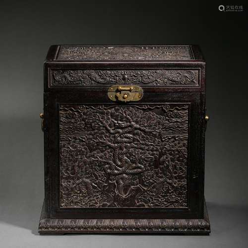 A SET OF SMALL LEAF RED SANDALWOOD MULTI-TREASURE BOXES IN Q...