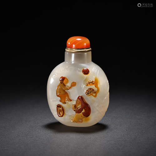 CHINESE QING DYNASTY AGATE SNUFF BOTTLE