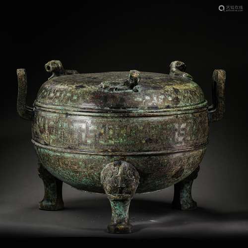 BRONZEWARE, WAR AND HAN DYNASTIES IN CHINA