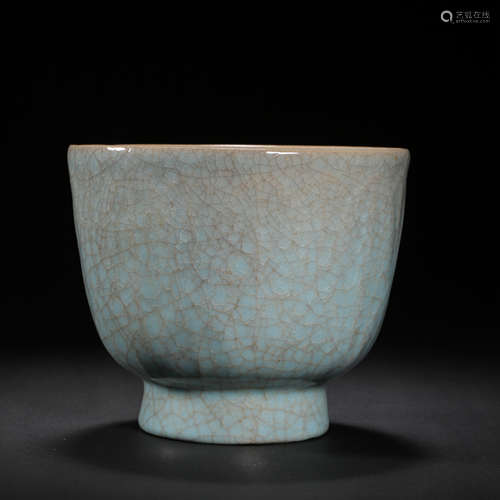 GUAN WARE CELADON CUP OF SONG DYNASTY, CHINA