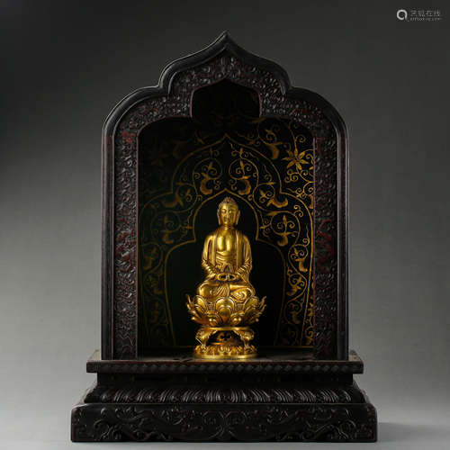 A SET OF GOLD BUDDHA NICHES WITH SMALL LEAF RED SANDALWOOD I...