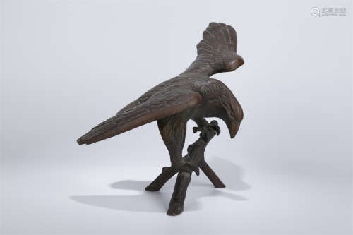 A Copper Stretching-Wings Eagle Sculpture.
