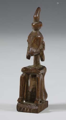 Moluccas, Leti, miniature ancestral figure, yene