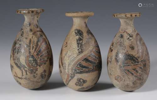 Three terracotta Corinthian alabastron's, ca. 750-650 BC,