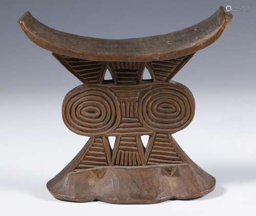 Zimbabwe, Shona, headrest, carved with geometric lines and p...