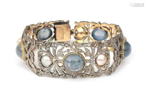 Bracelet en saphir et diamant en or et argent 14 carats. Com...