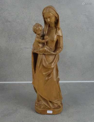 SCULPTURE: "MADONNA"