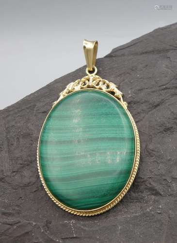 MALACHITE PENDANT