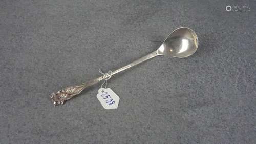 CREAM SPOON IN THE FORMAL LANGUAGE OF ART NOUVEAU