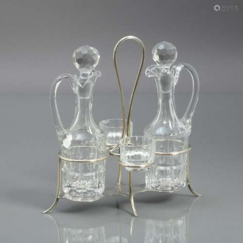 CRUET