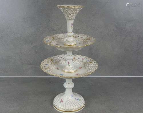 MEISSEN ETAGERE / CENTER PIECE