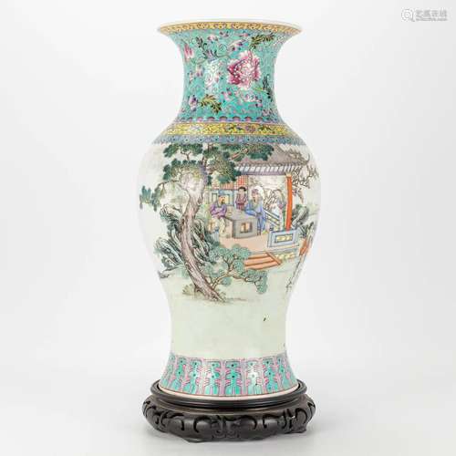 A vase made of Chinese porcelain and decorated with the empe...