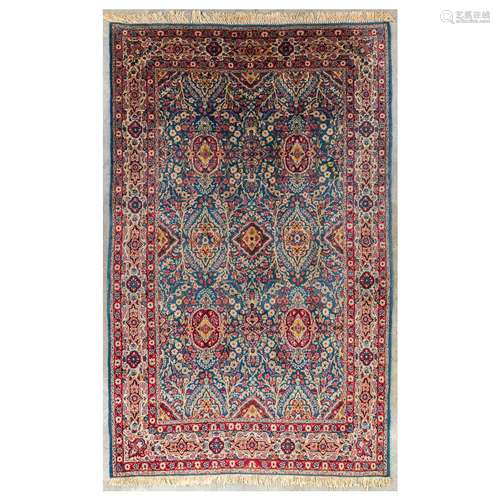 A large Oriental, hand-made carpet. Ardakan. (198 x 316 cm)