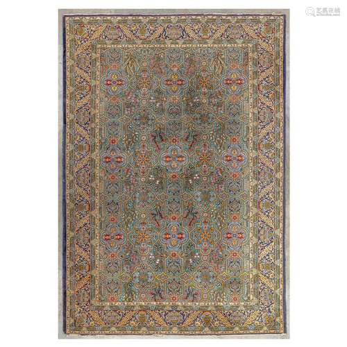 An Oriental hand-made carpet, Bakhtiar. (232 x 340 cm)